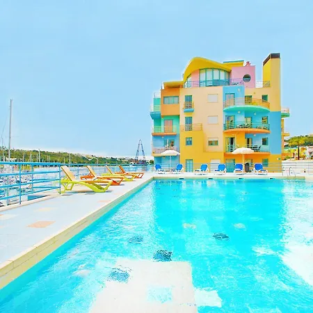 Apartment In Albufeira With Marina Views Апартаменты