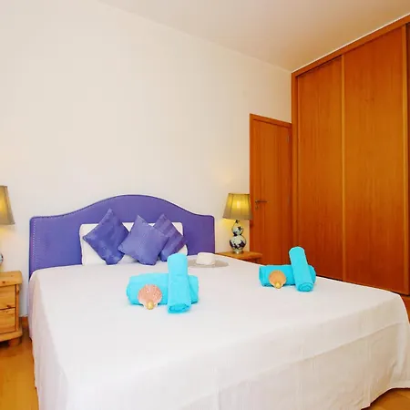 Апартаменты Apartment In Albufeira With Marina Views Албуфейра