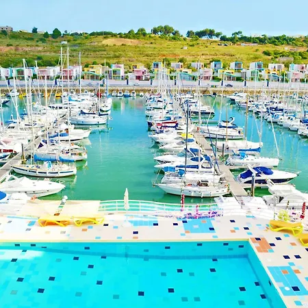 Apartment In Albufeira With Marina Views * Албуфейра